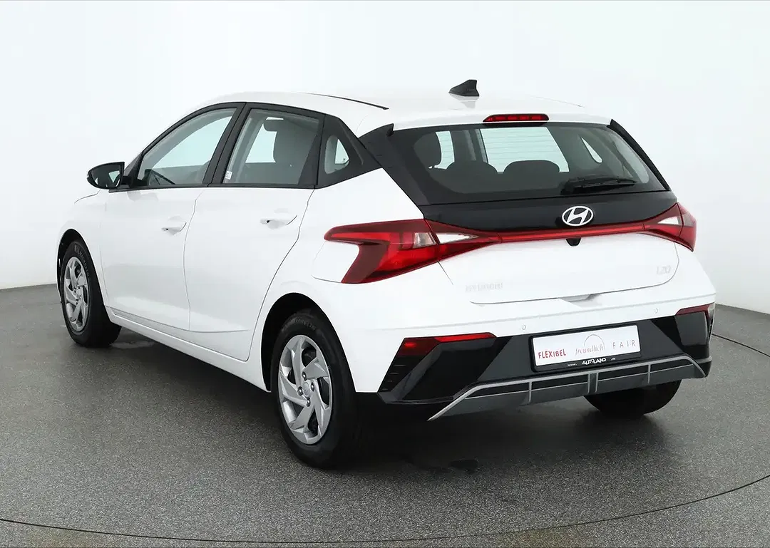 Hyundai i20 - Thumbnail 2
