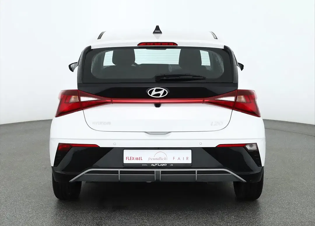 Hyundai i20 - Thumbnail 3
