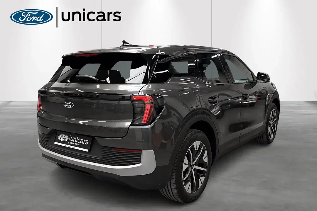 Ford Explorer - Afbeelding 1