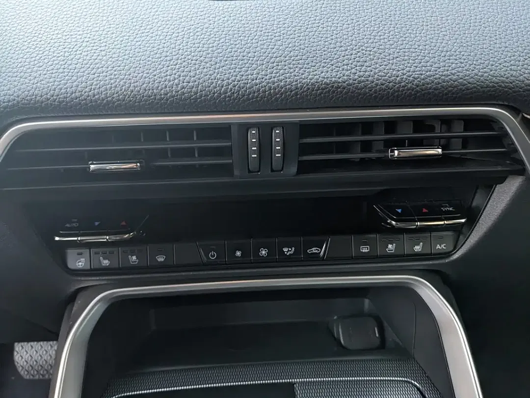 Mazda CX-60 - Thumbnail 14