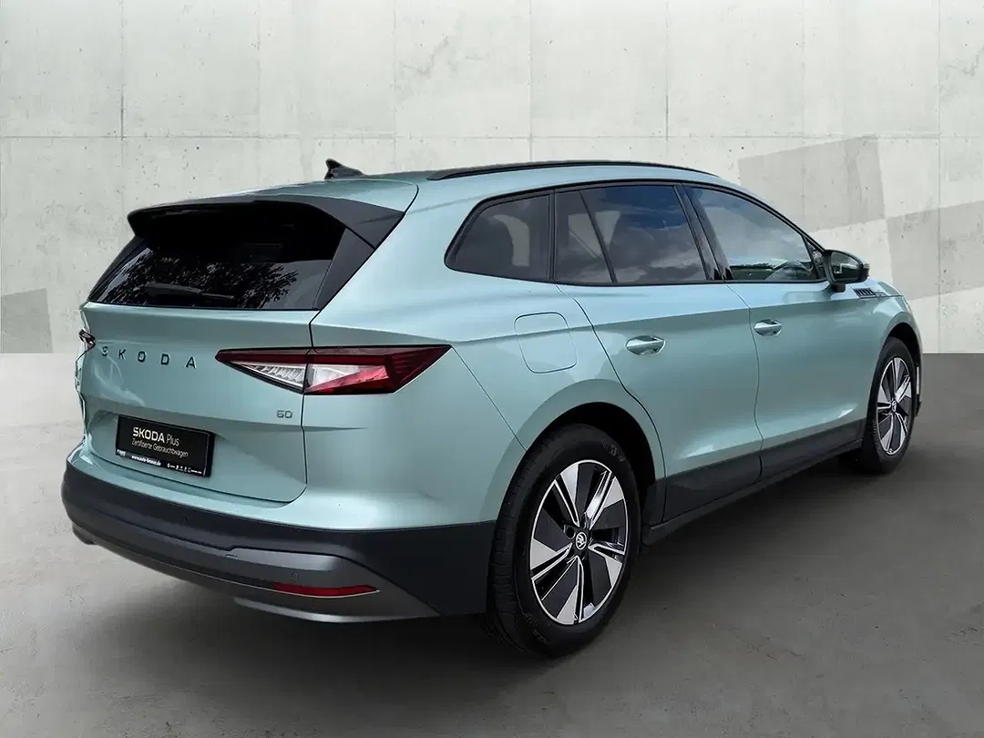 Skoda Enyaq - Thumbnail 3