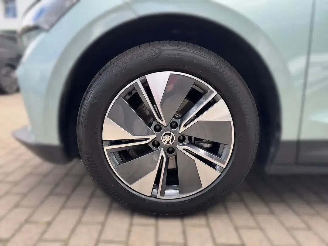 Skoda Enyaq - Thumbnail 6