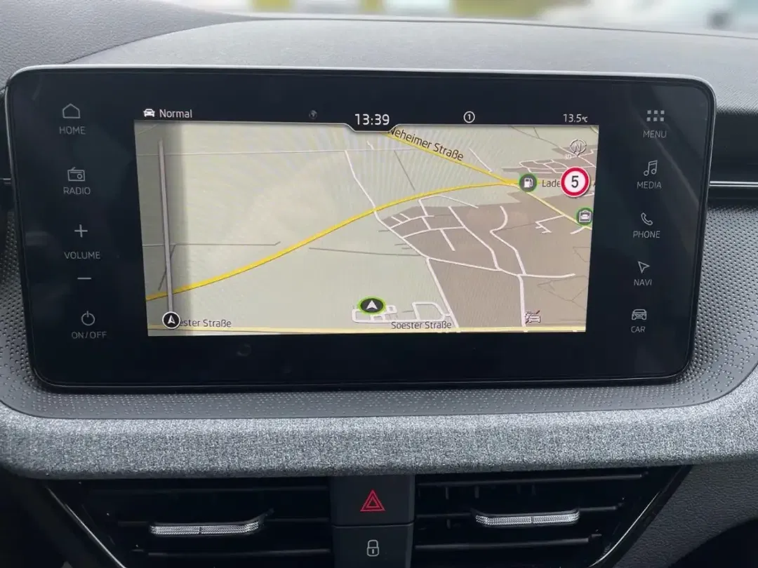 Skoda Kamiq - Thumbnail 11