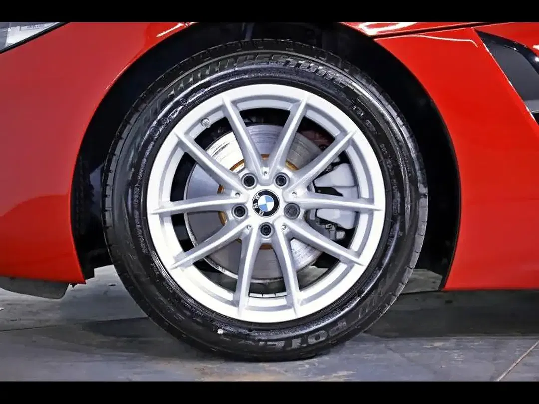 BMW Z4 - Thumbnail 13