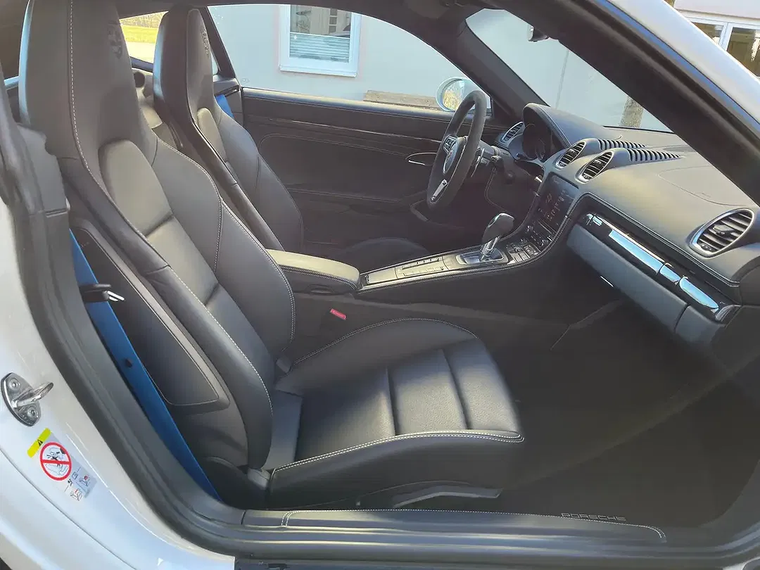 Porsche Cayman - Thumbnail 15
