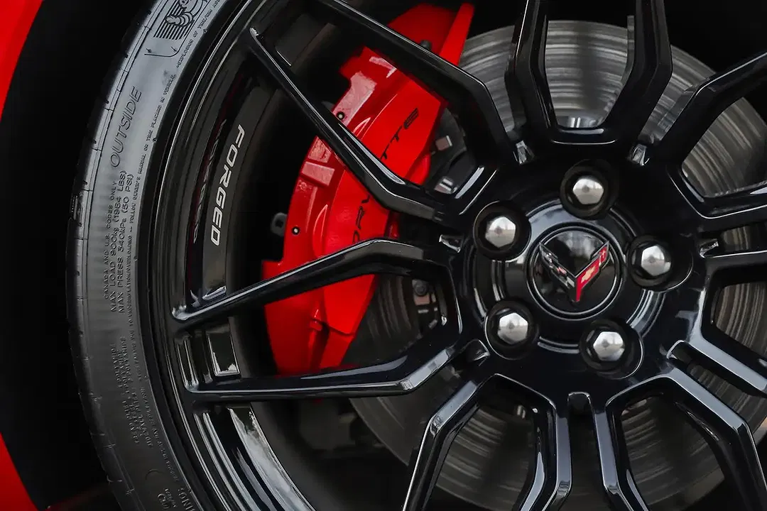 Corvette C8 - Thumbnail 14