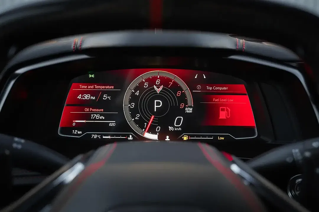 Corvette C8 - Thumbnail 3