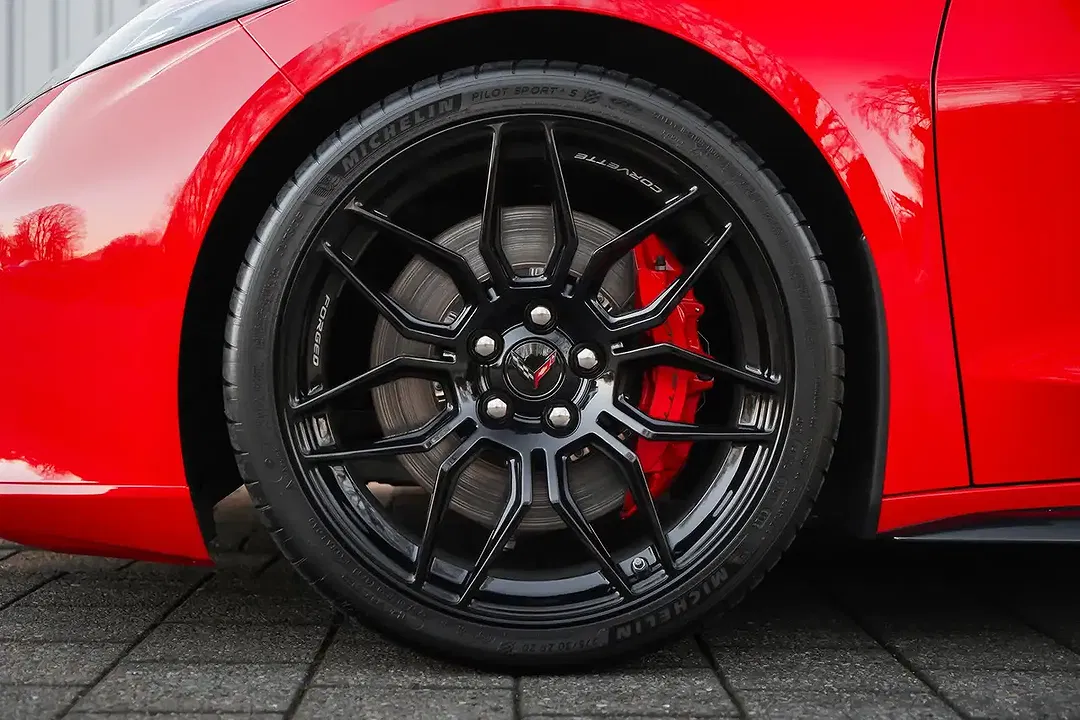 Corvette C8 - Thumbnail 5