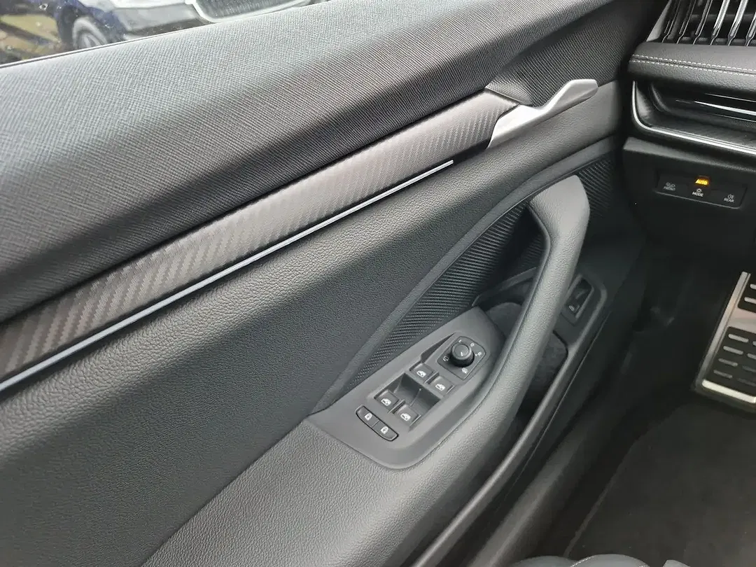 Skoda Karoq - Thumbnail 15