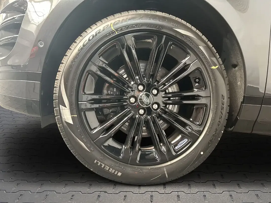 Land Rover Range Rover Evoque - Thumbnail 9