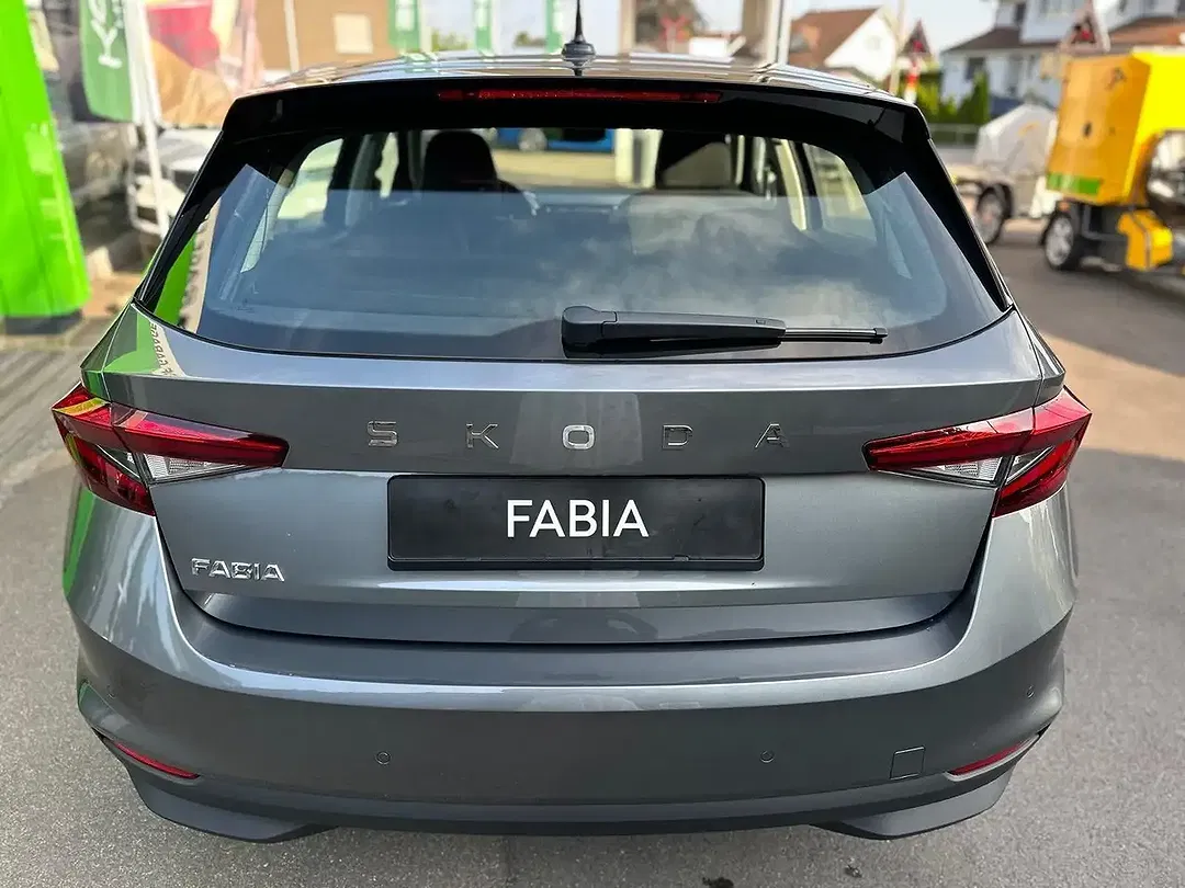 Skoda Fabia - Thumbnail 7