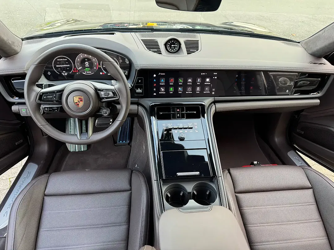 Porsche Panamera - Thumbnail 12