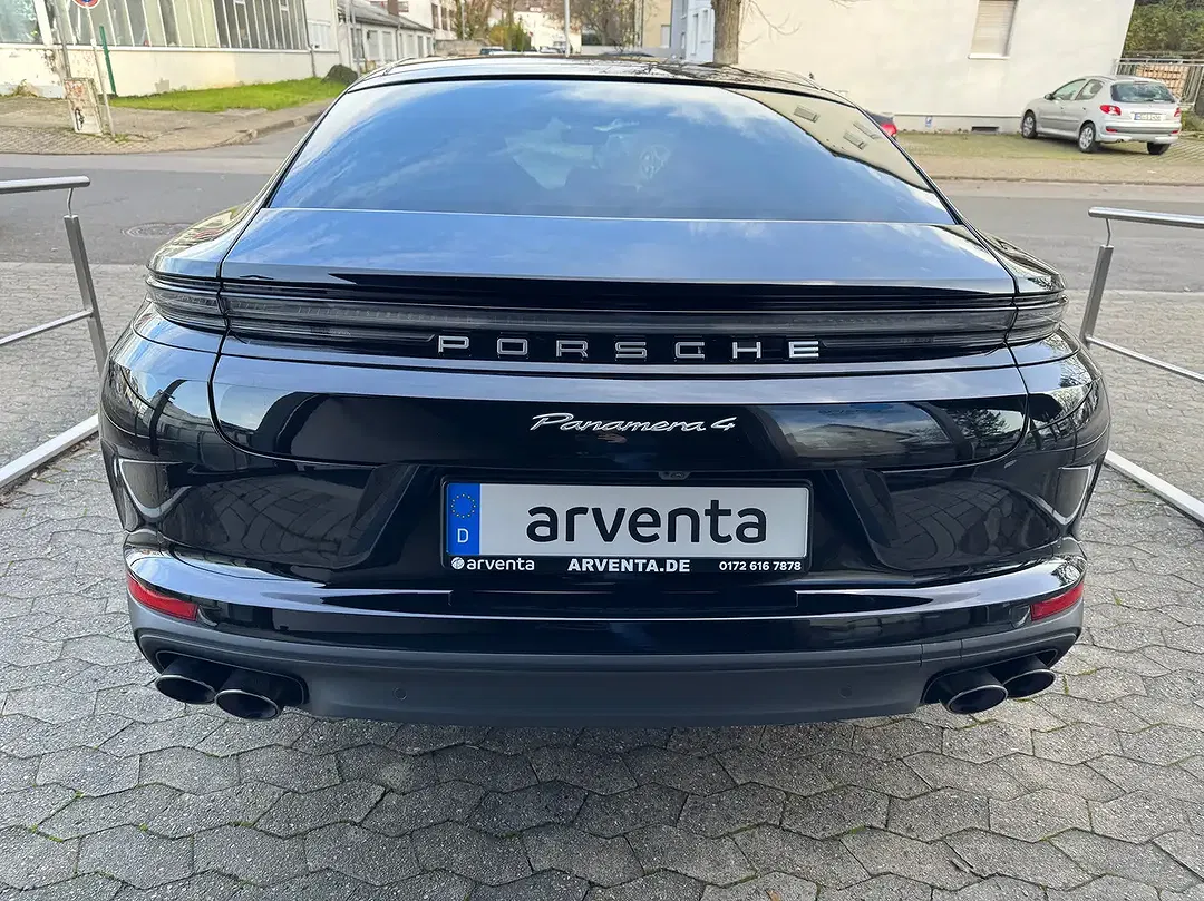 Porsche Panamera - Thumbnail 5