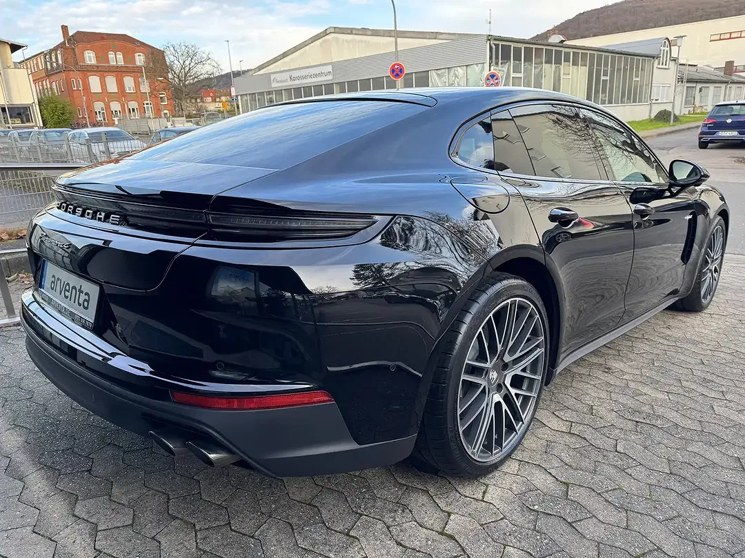 Porsche Panamera - Thumbnail 6
