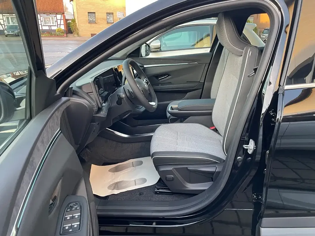 Mitsubishi Eclipse Cross - Thumbnail 7
