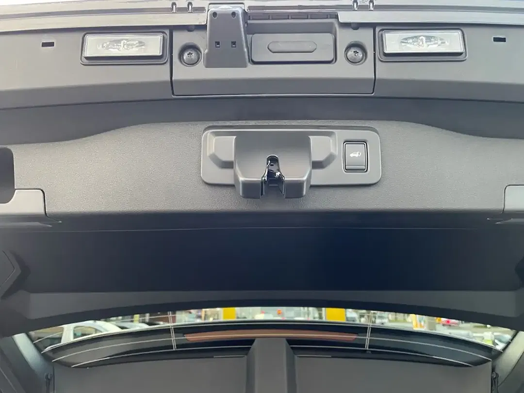 Mitsubishi Eclipse Cross - Thumbnail 8