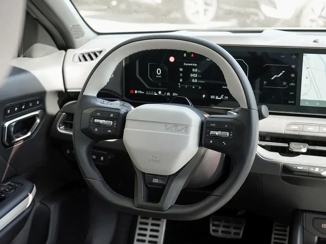 Kia K4 - Thumbnail 8