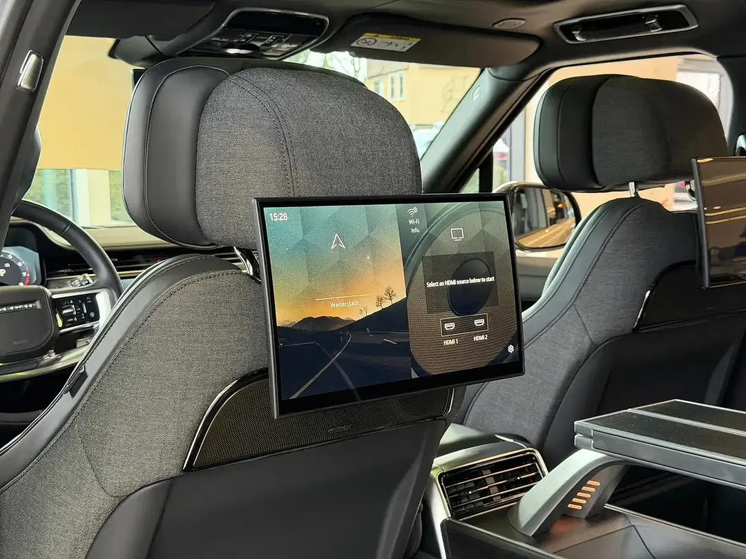 Land Rover Range Rover - Thumbnail 11