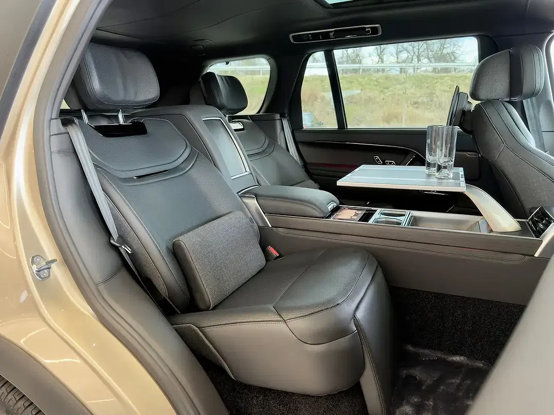 Land Rover Range Rover - Thumbnail 6