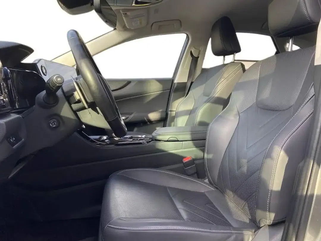 Lexus NX 450h+ - Thumbnail 7