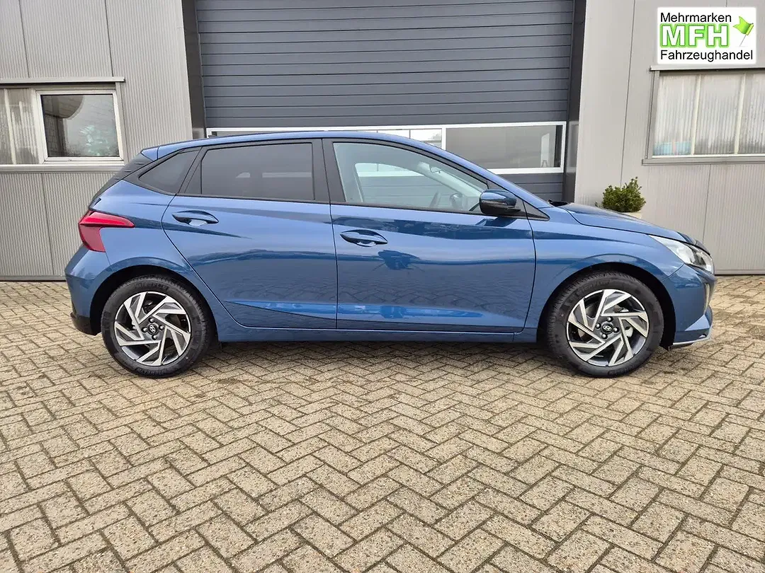 Hyundai i20 - Thumbnail 6