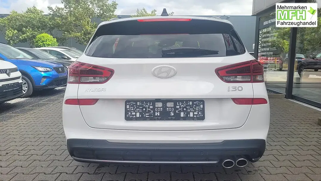 Hyundai i30 - Thumbnail 5