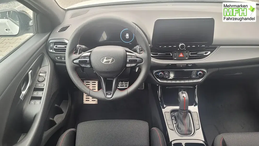 Hyundai i30 - Thumbnail 8