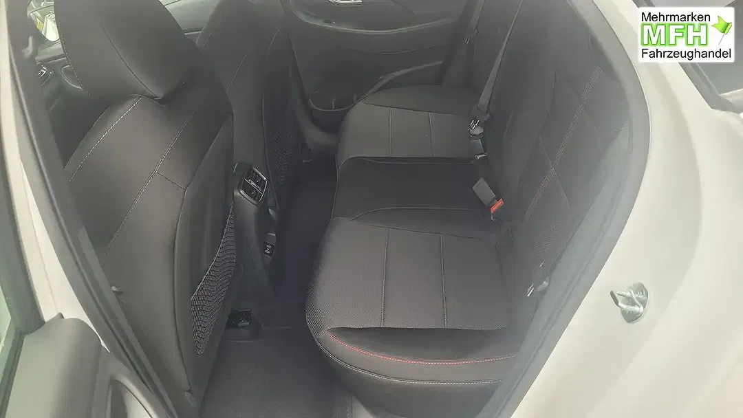 Hyundai i30 - Thumbnail 9