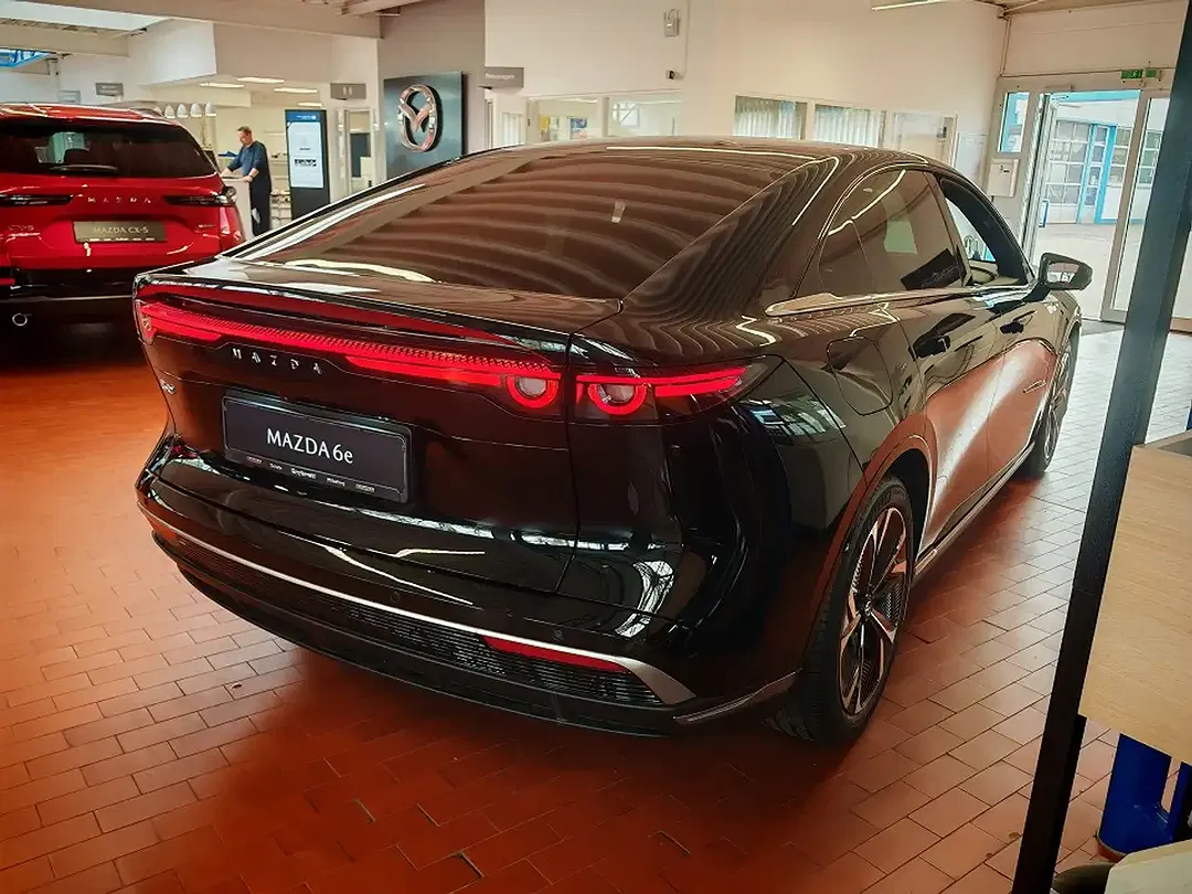 Mazda 6e - Thumbnail 7