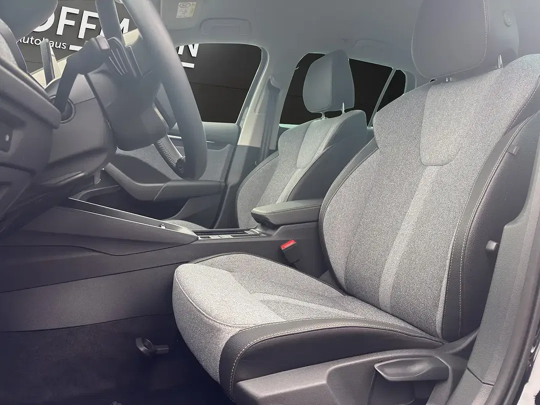 Skoda Octavia - Thumbnail 8