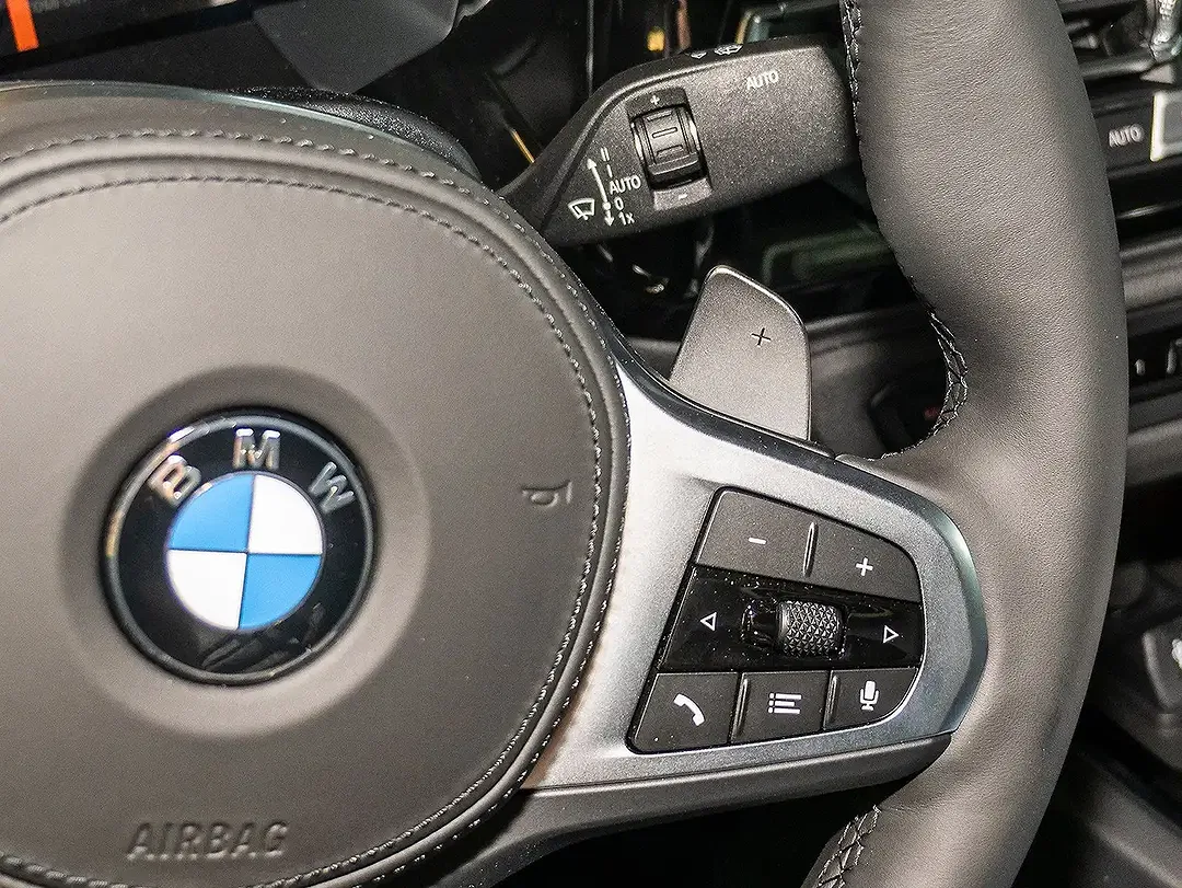 BMW Z4 - Thumbnail 11