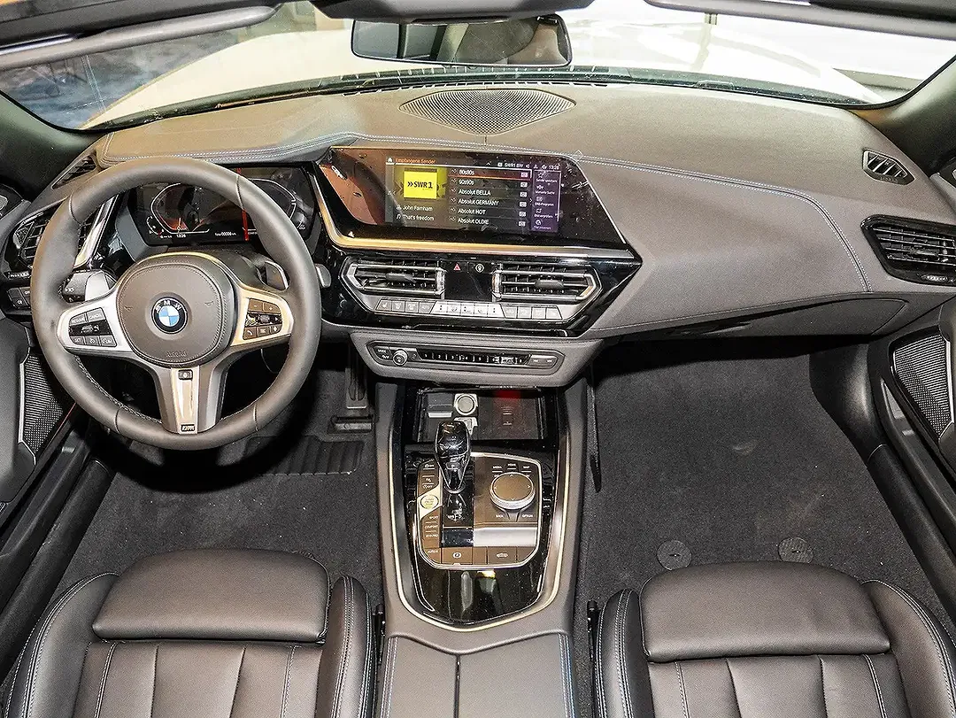 BMW Z4 - Thumbnail 6