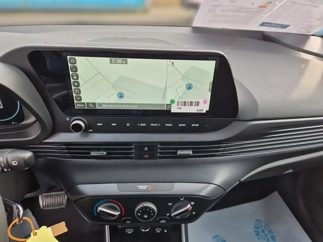 Hyundai i20 - Thumbnail 11