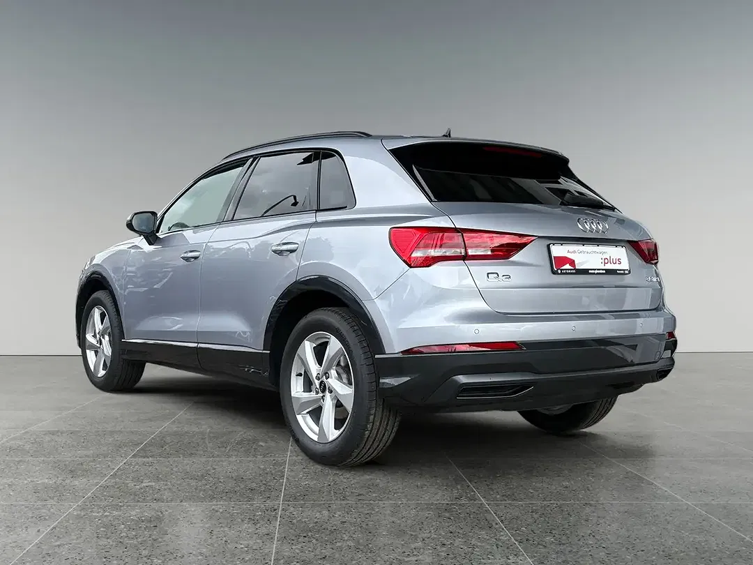 Audi Q3 - Thumbnail 3