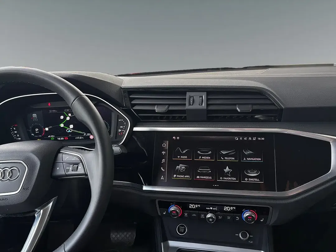 Audi Q3 - Thumbnail 8