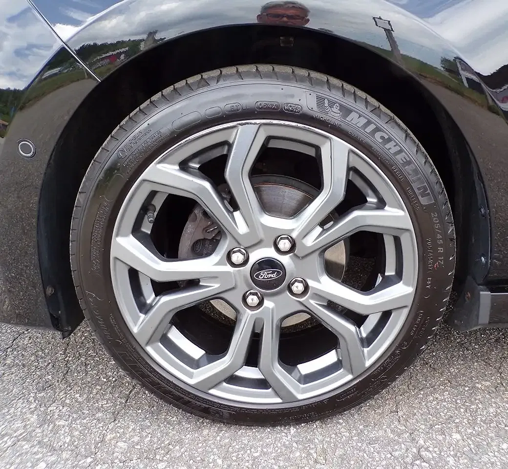 Ford Fiesta - Thumbnail 23