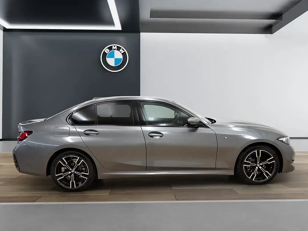 BMW 318 - Thumbnail 8