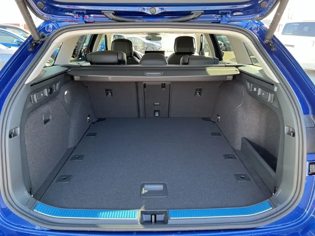 Skoda Superb - Thumbnail 9