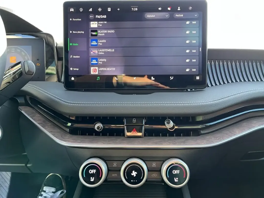 Skoda Superb - Thumbnail 13