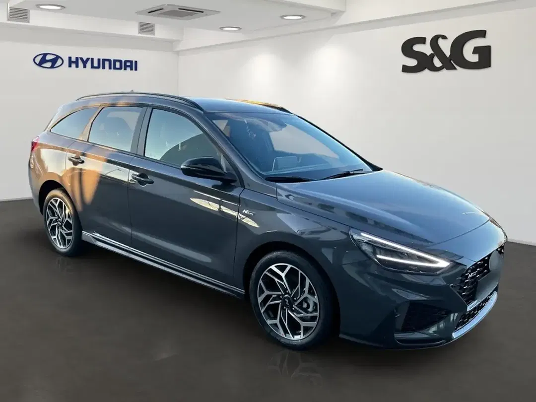 Hyundai i30 - Thumbnail 2