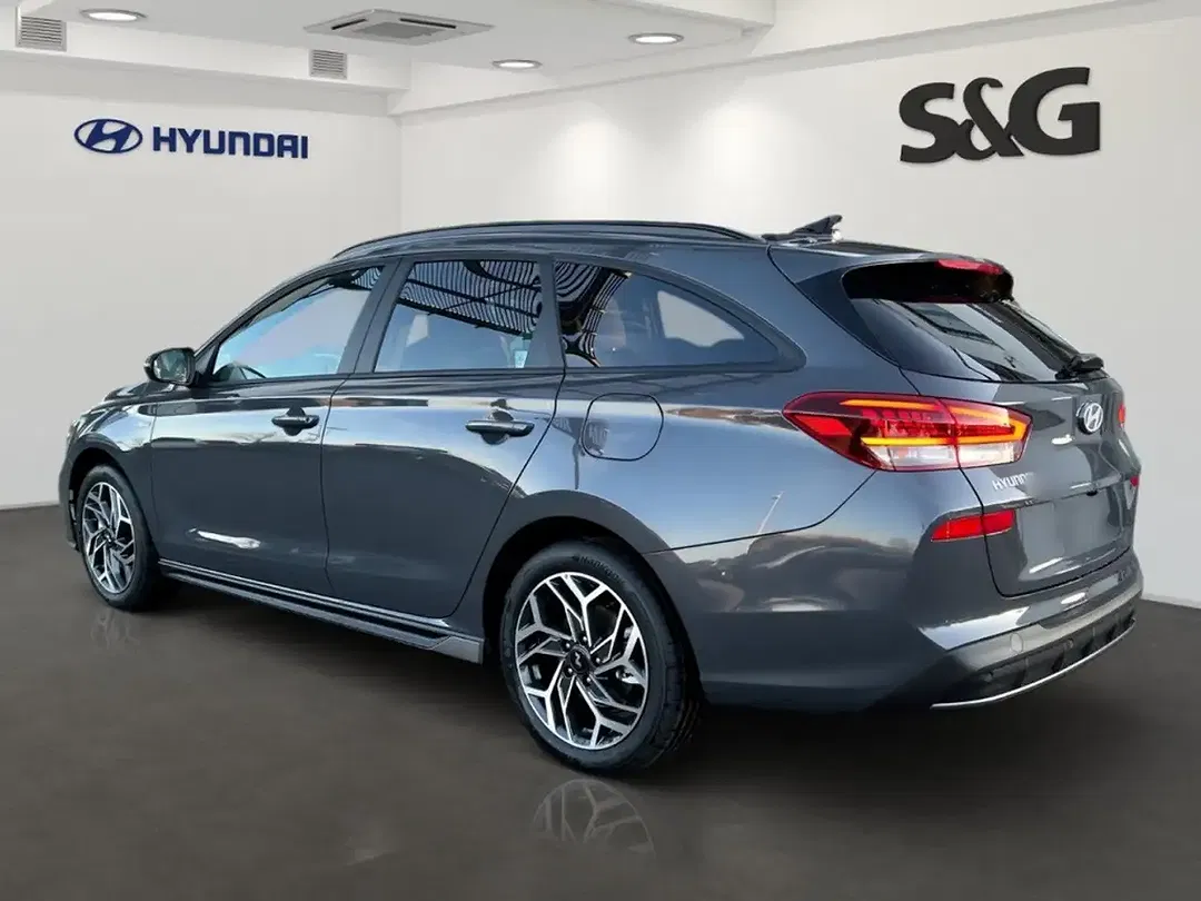 Hyundai i30 - Thumbnail 4