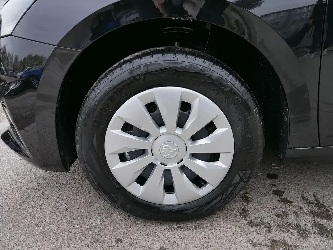 Skoda Fabia - Thumbnail 4