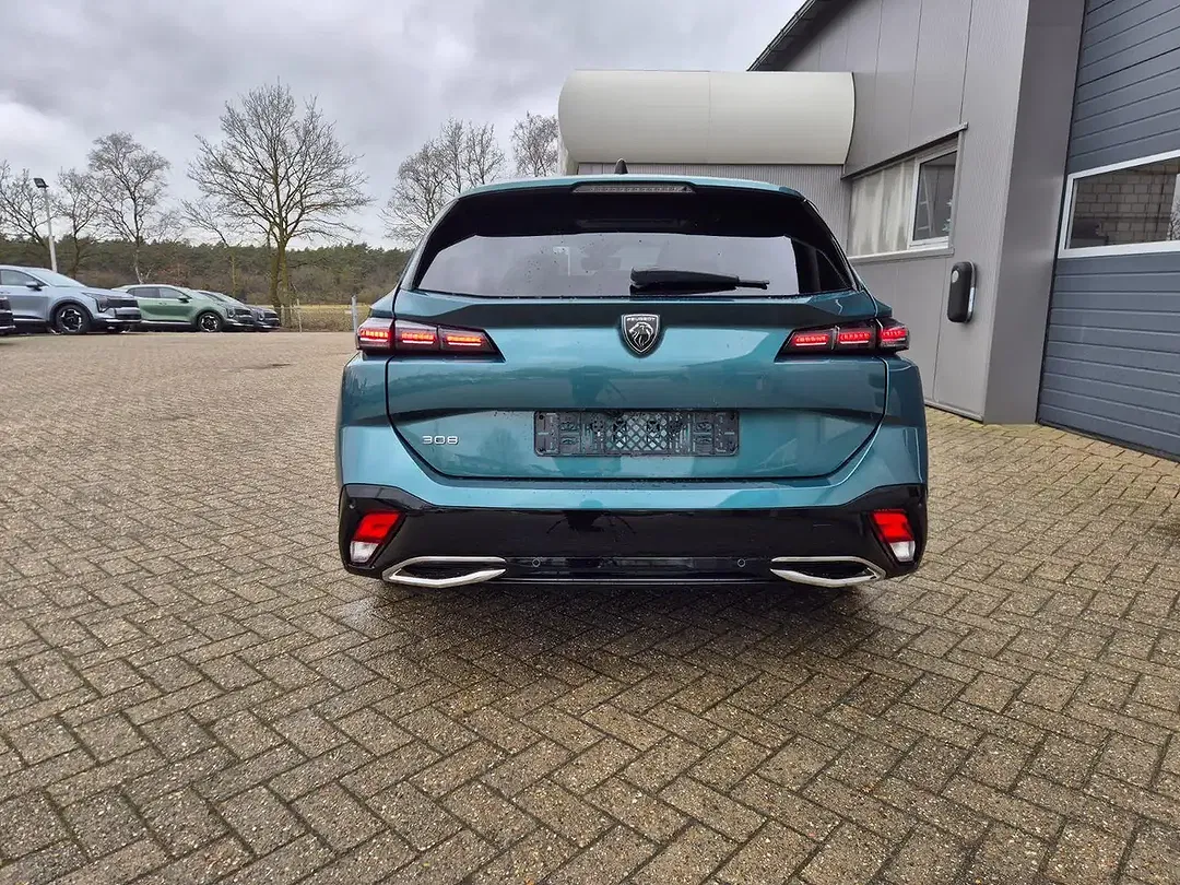 Peugeot 308 - Thumbnail 4