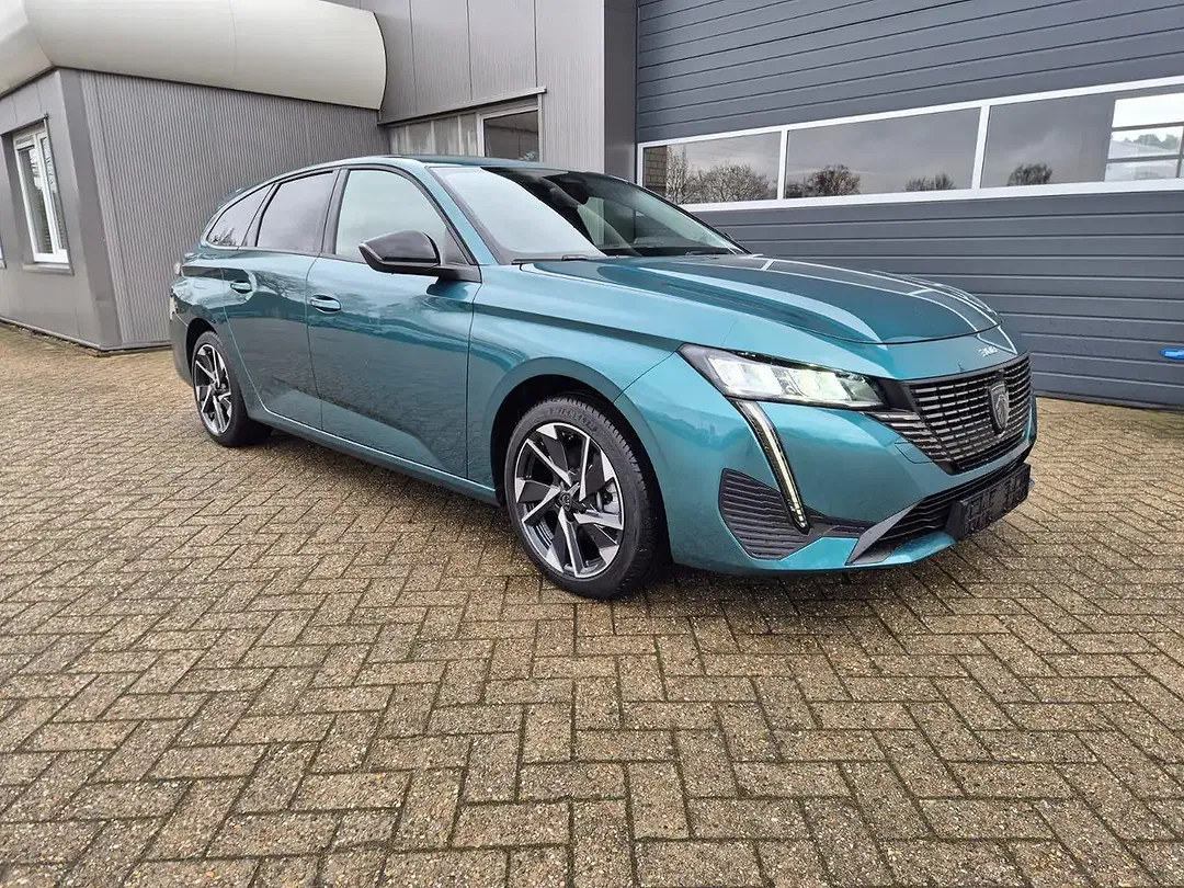 Peugeot 308 - Thumbnail 7