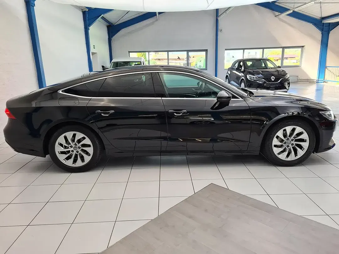 Audi A7 - Thumbnail 5