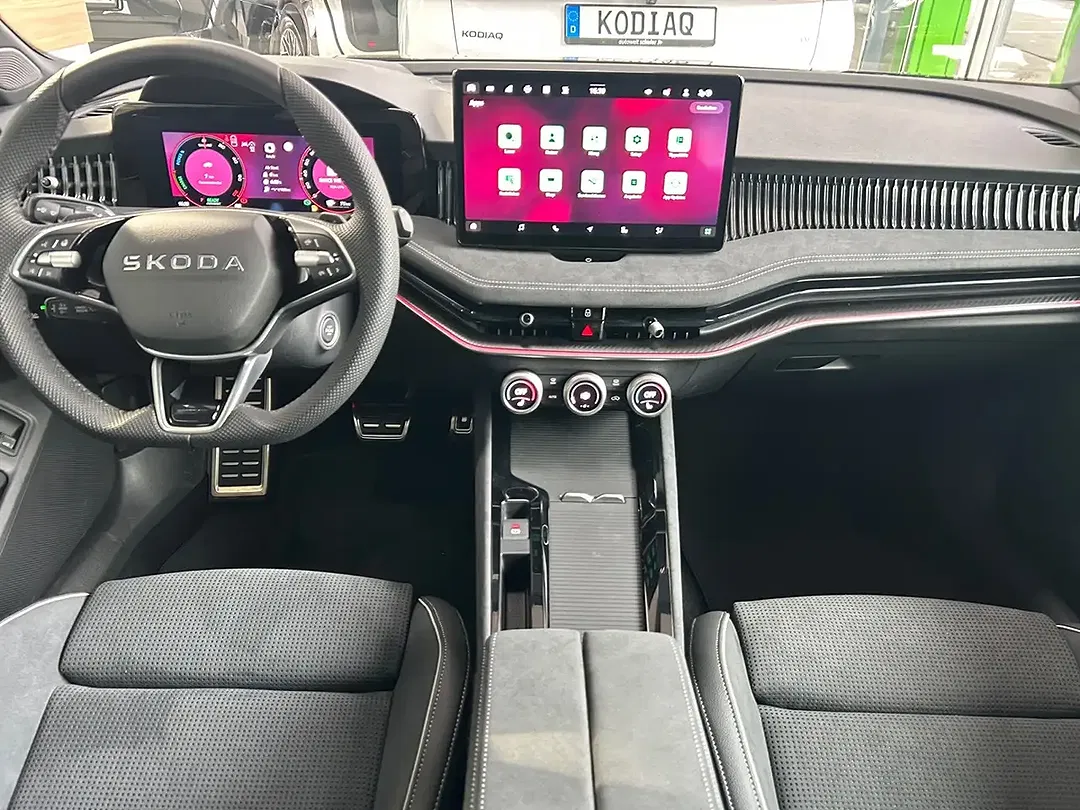Skoda Superb - Thumbnail 9