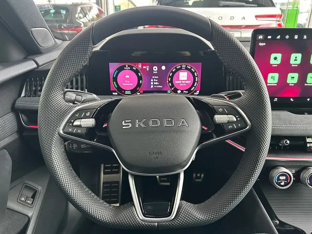Skoda Superb - Thumbnail 11