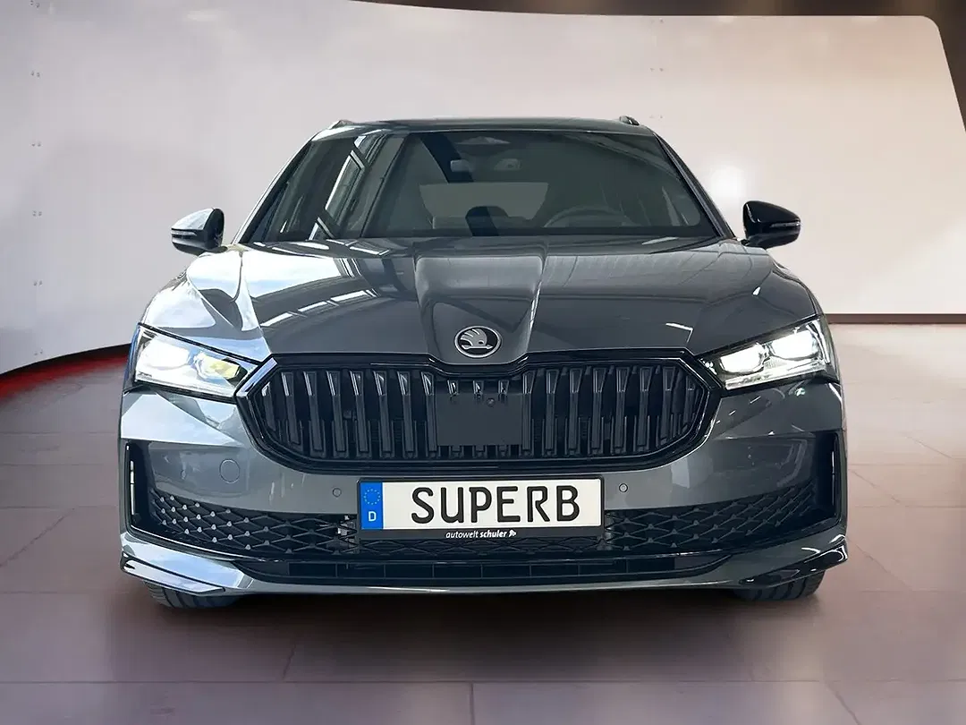 Skoda Superb - Thumbnail 5