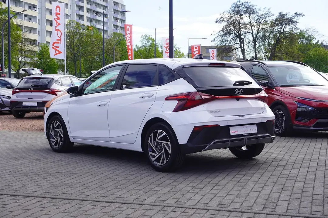 Hyundai i20 - Thumbnail 3