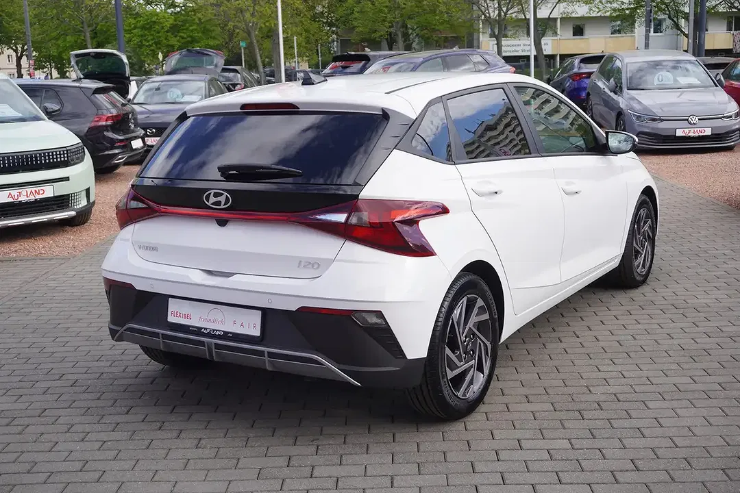 Hyundai i20 - Thumbnail 5
